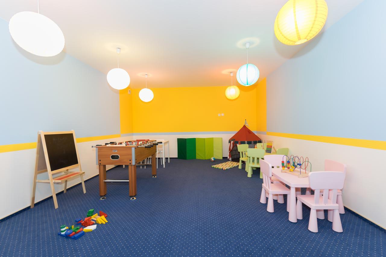 Apartament Komandorski Darlowko Esterno foto